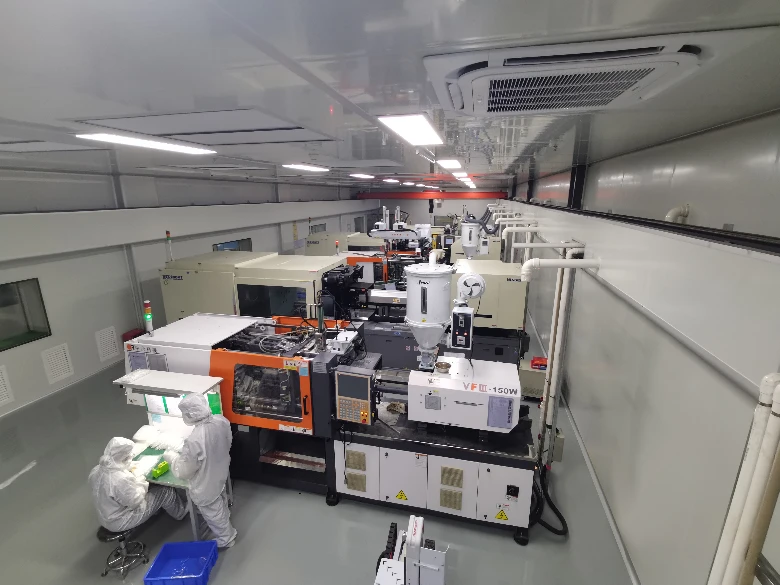 Class 10,000 Cleanroom